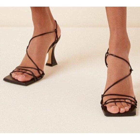 MIISTA Strappy Square Toe Sandal Size EU 37/US 6.5 - Picture 1 of 12